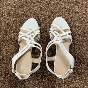 White strappy sandal heels womens size 10